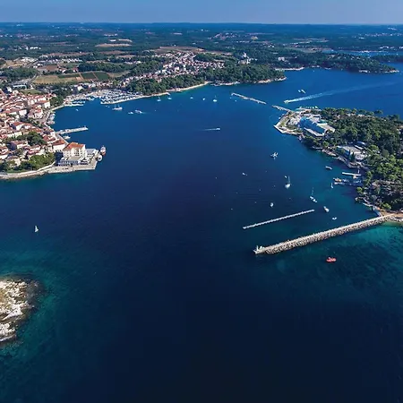 Nice Apartment In Porec With Wifi