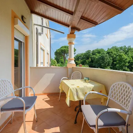 Cozy In With Wifi Porec