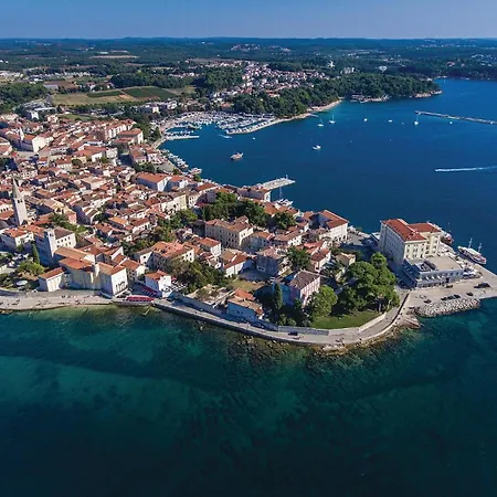 Nice Apartment In Porec With Wifi